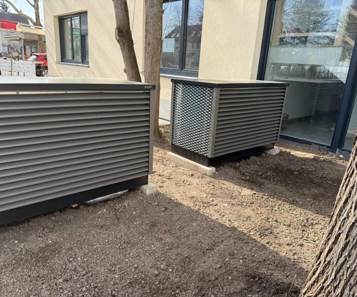 Heizungsbau einer Luft-Wasserwärmepumpe in Kombination mit einem Pufferspeicher in Mannheim Gartenstadt 01
